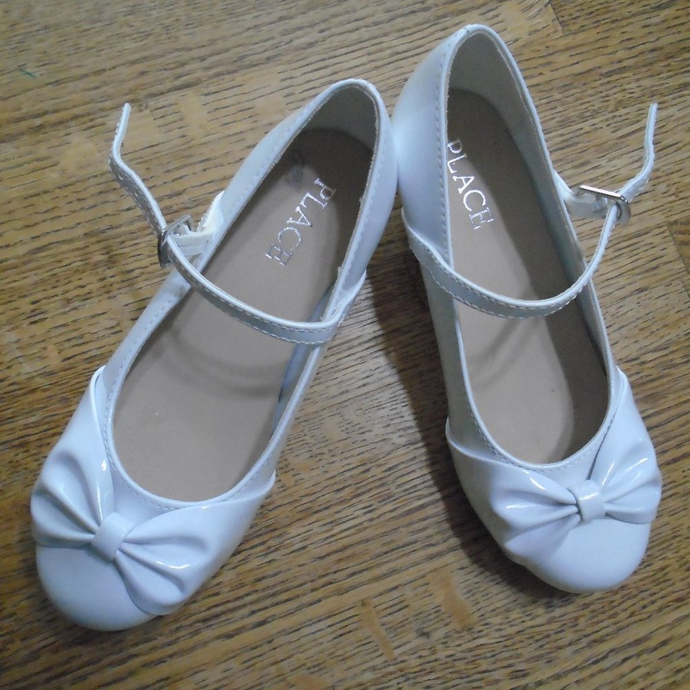 Brand New Never Worn Children's Place White Shoes